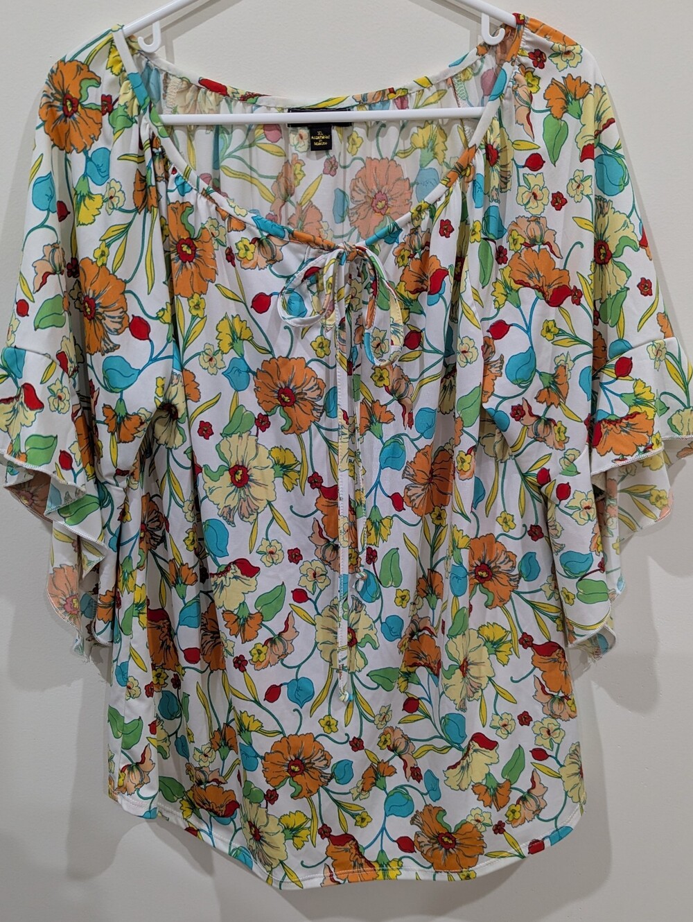Espresso White Floral Tie-Neck Peasant Blouse